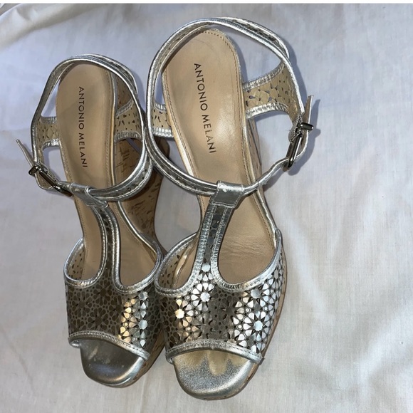 Antonio Melani Wedge Heels Women’s Size 9 M Sandals Silver Leather Cork Heel - Picture 4 of 14
